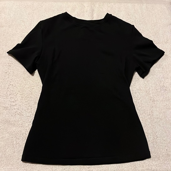 SKIMS Tops - SKIMS COTTON JERSEY T-SHIRT